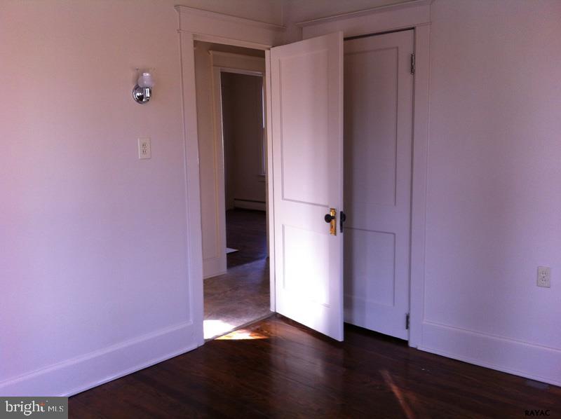 4041 Fox Run Road Dover, PA 17315 - Photo 16 of 36 Gallery Image 16