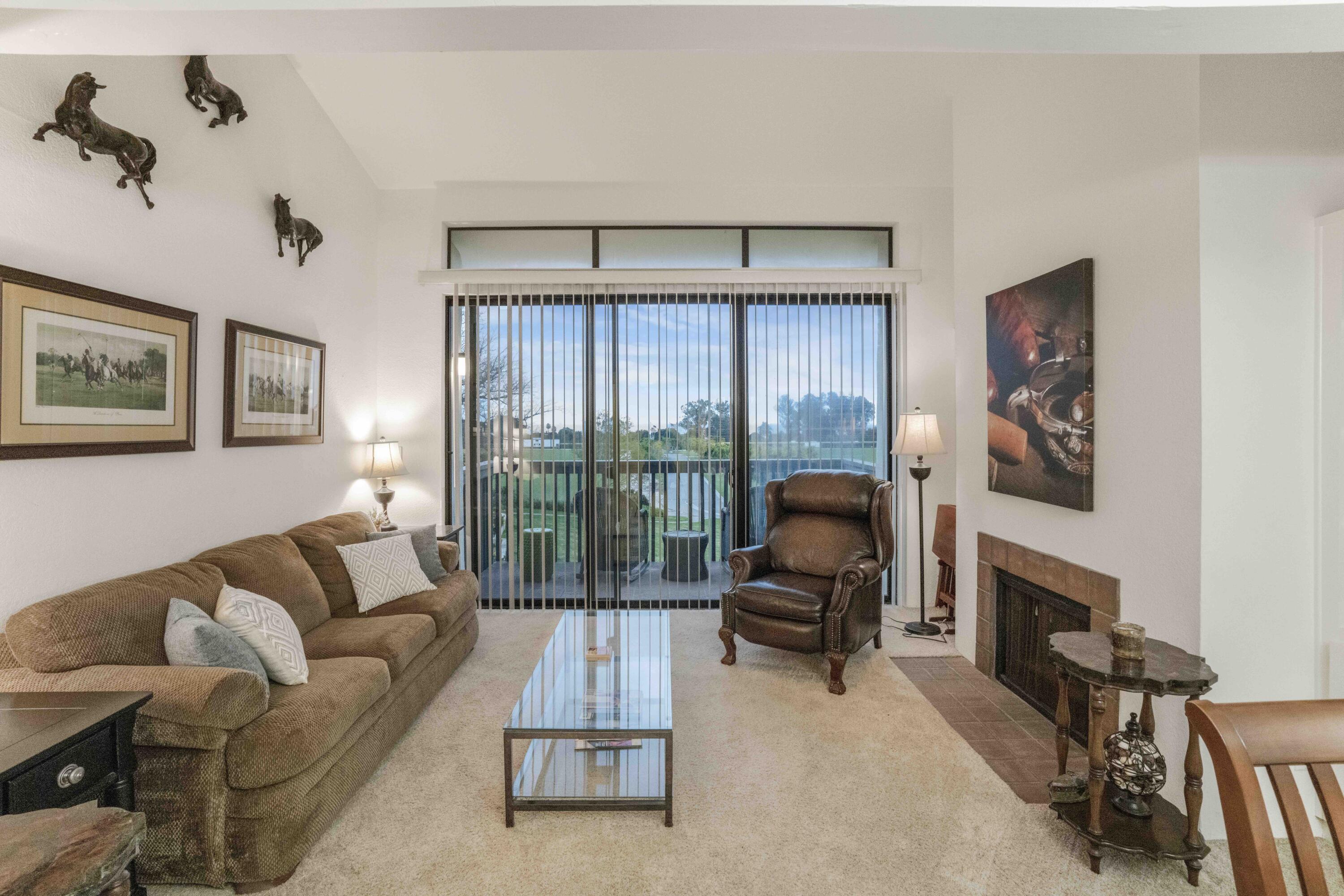 3375 Foothill Road, Unit 1132 Carpinteria, CA 93013 - Photo 2 of 41 LIVINGROOM1