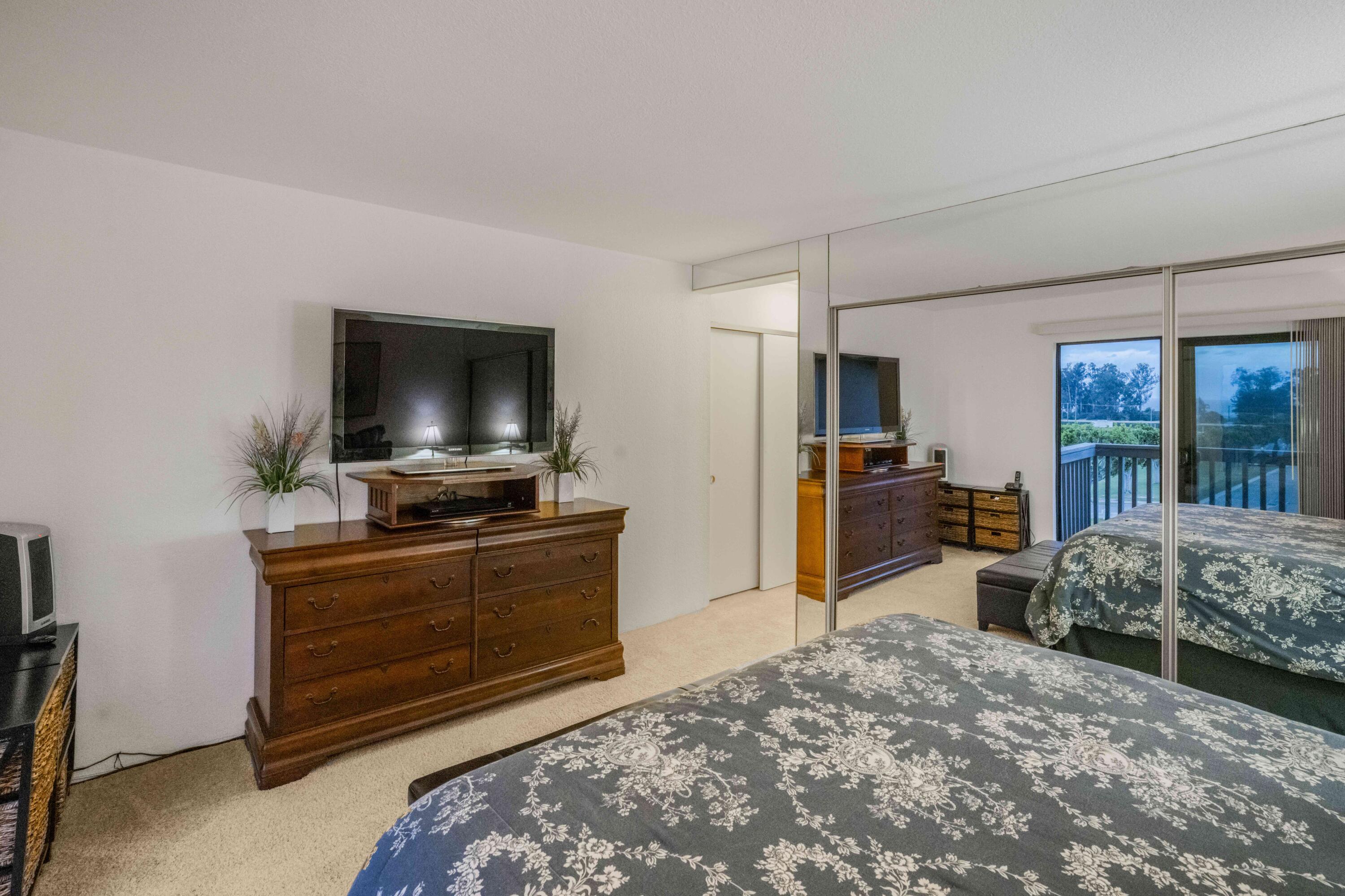 3375 Foothill Road, Unit 1132 Carpinteria, CA 93013 - Photo 26 of 41 Primary Bed