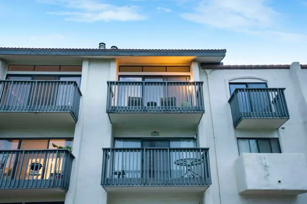 $999,000 | 3375 Foothill Road, Unit 1132, Carpinteria, CA 93013