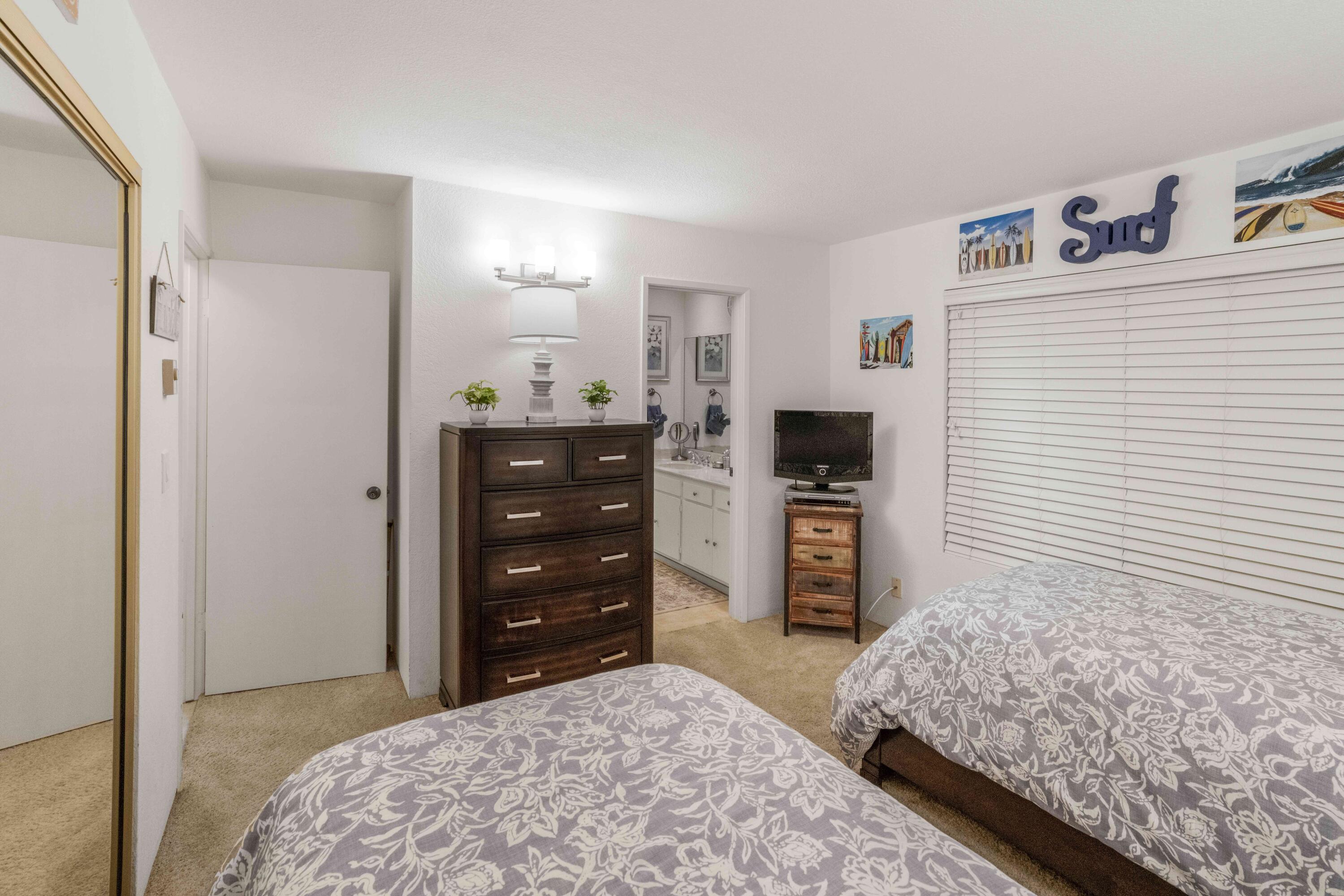 3375 Foothill Road, Unit 1132 Carpinteria, CA 93013 - Photo 8 of 41 Guest Bed