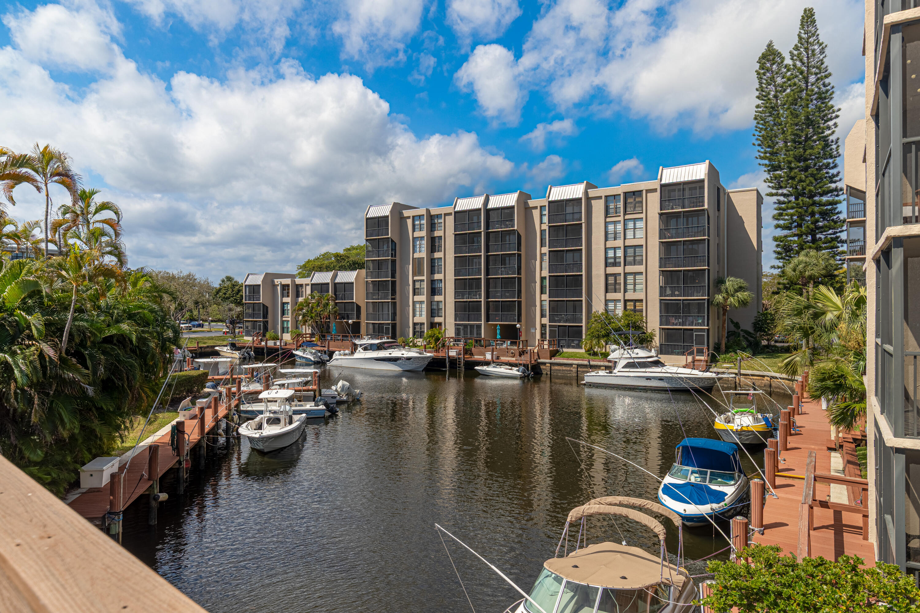 6 Royal Palm Way, Unit 211 Boca Raton, FL 33432 - Photo 26 of 32 Canal-C