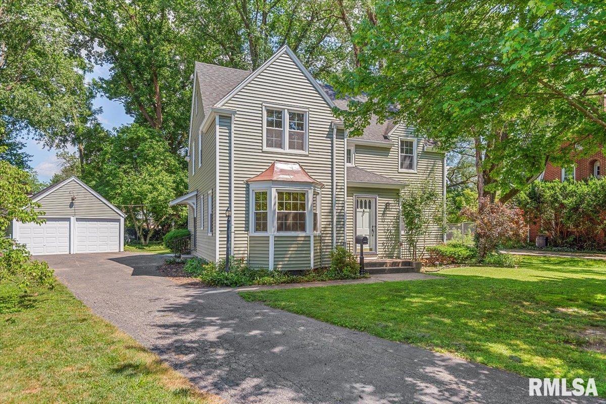 1820 Noble Avenue Springfield, IL 62704 - Photo 1 of 50 Gallery Image 1