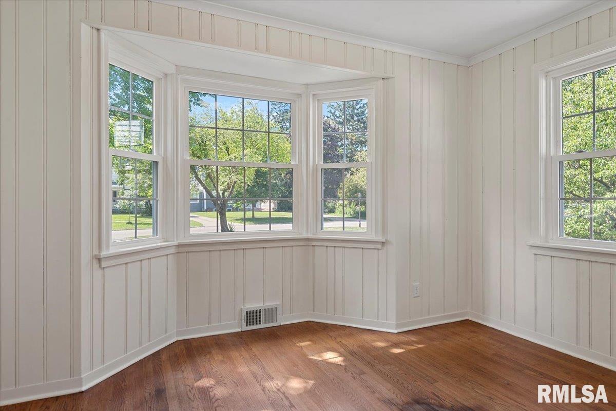 1820 Noble Avenue Springfield, IL 62704 - Photo 19 of 50 Gallery Image 19