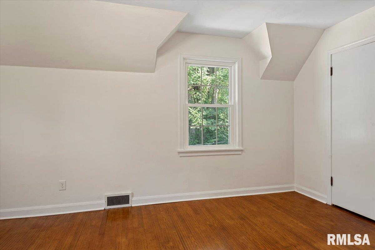 1820 Noble Avenue Springfield, IL 62704 - Photo 28 of 50 Gallery Image 28