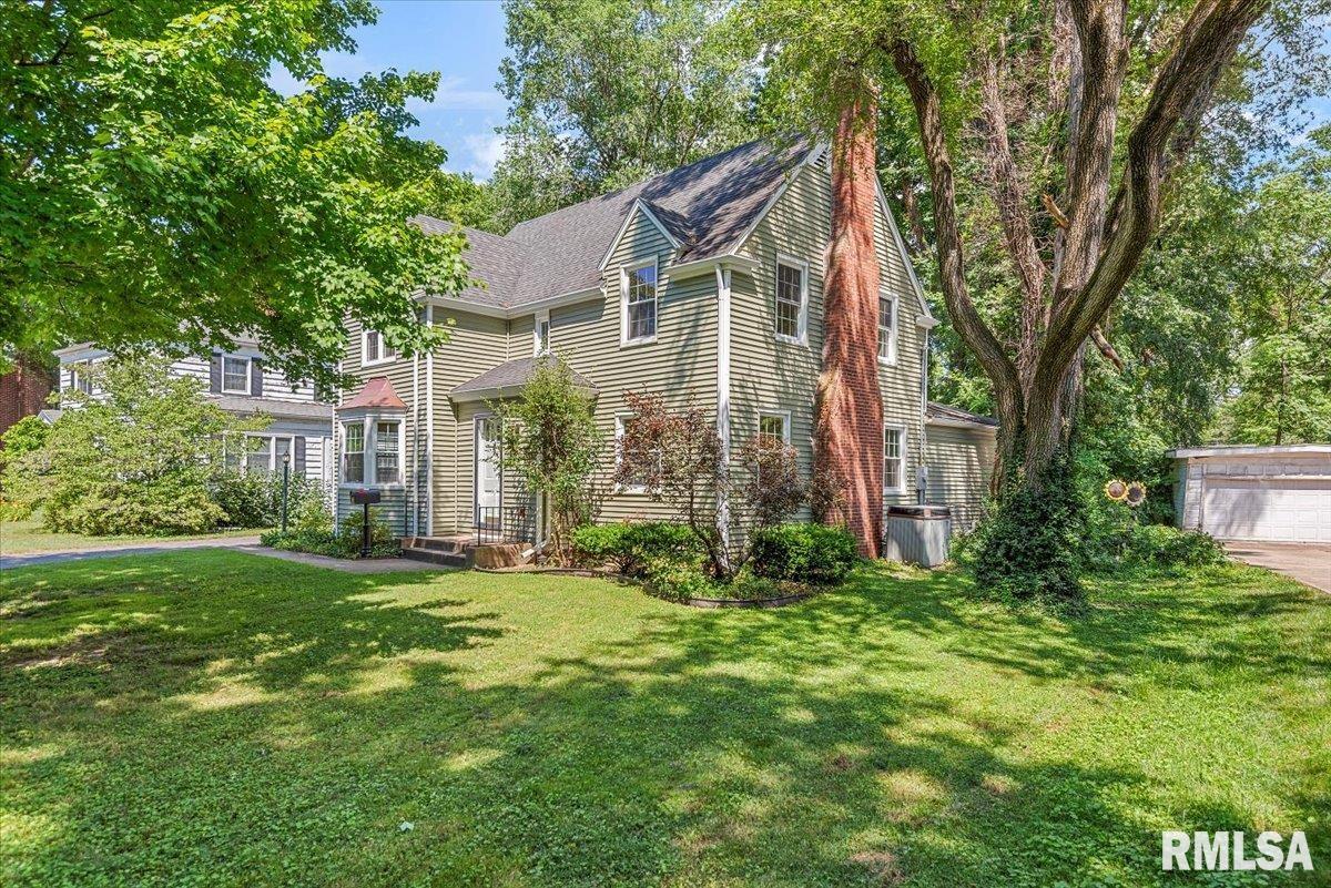 1820 Noble Avenue Springfield, IL 62704 - Photo 3 of 50 Gallery Image 3