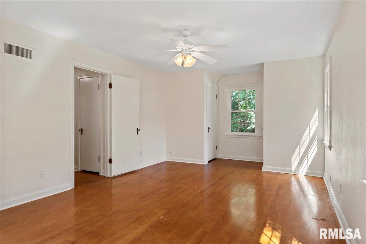 1820 Noble Avenue Springfield, IL 62704 - Photo 33 of 50 Gallery Image 33