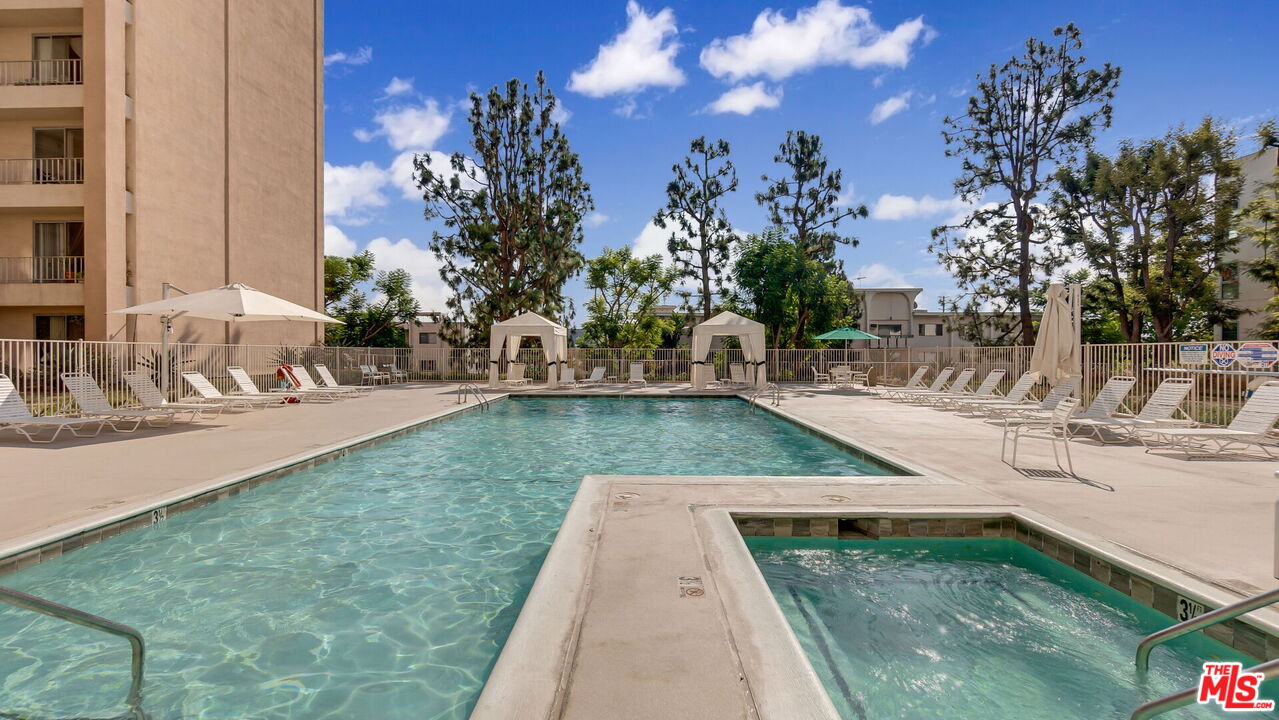 100 South Doheny Drive, Unit 705 Los Angeles, CA 90048 - Photo 34 of 43