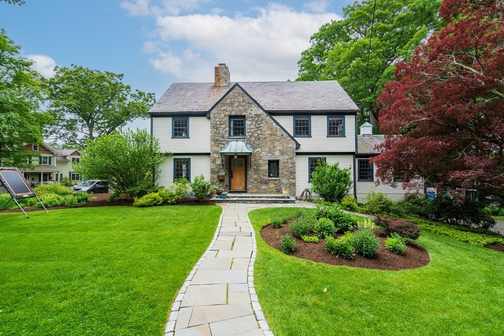 72 Fairlee Road Newton, MA 02468 - Photo 1 of 40
