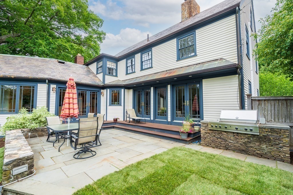 72 Fairlee Road Newton, MA 02468 - Photo 37 of 40