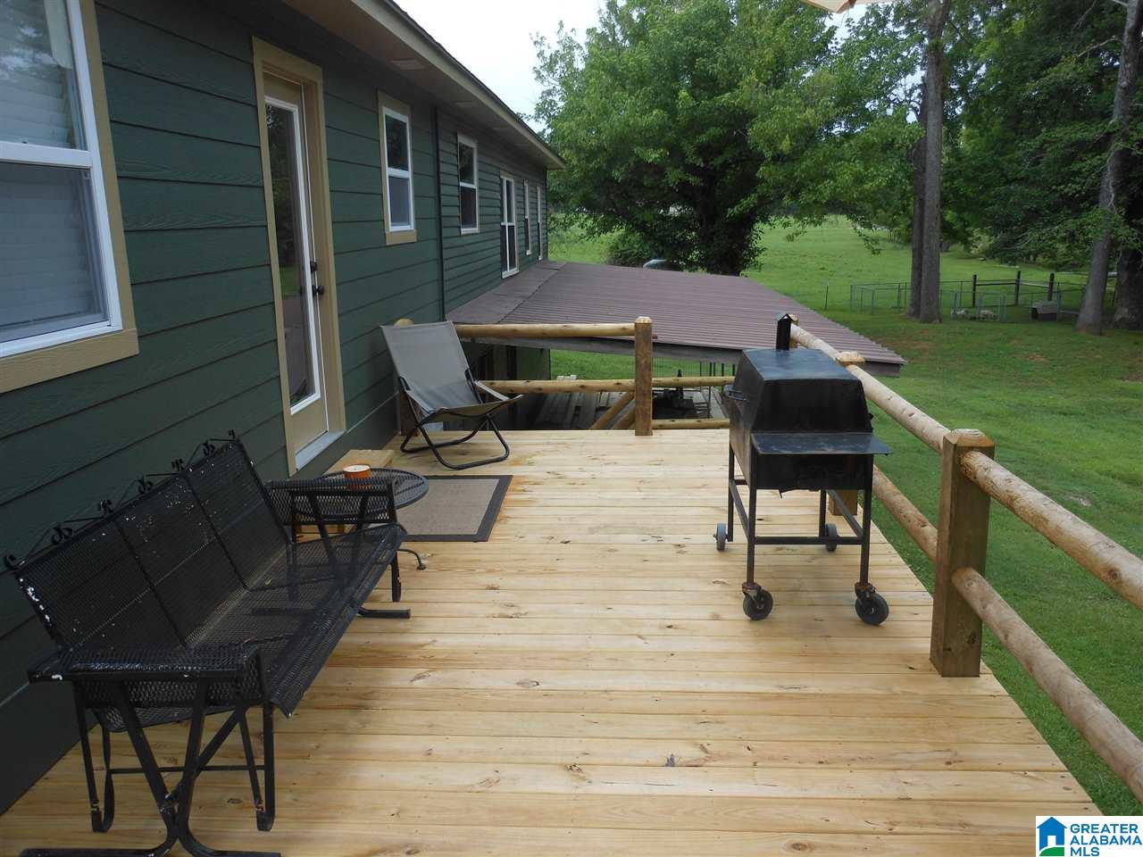 3516 Talladega Springs Road Sylacauga, AL 35151 - Photo 2 of 9