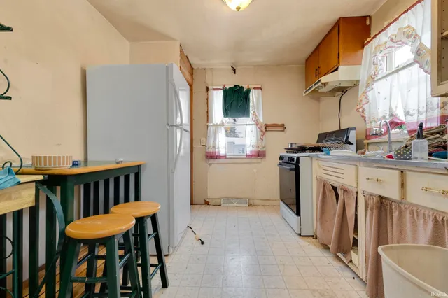 $80,000 | 1902 Randolph Street, South Bend, IN 46613