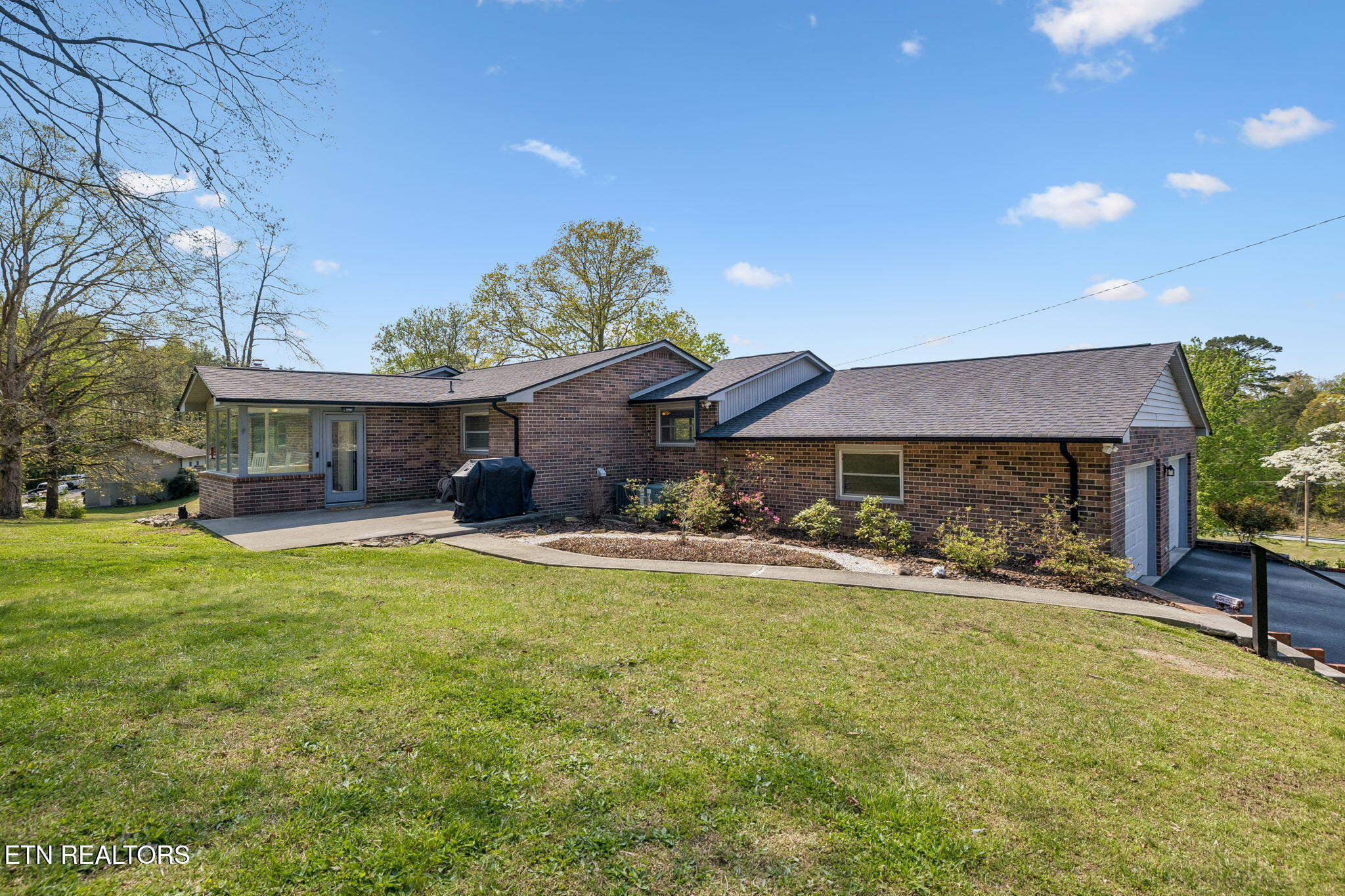 1050 Lawnville Road Kingston, TN 37763 - Photo 8 of 57 36-1050 Lawnville Rd - 036