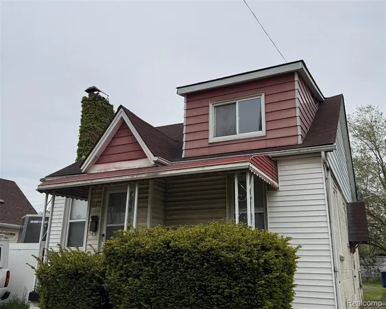 $34,999 | 315 Polk Avenue, River Rouge, MI 48218