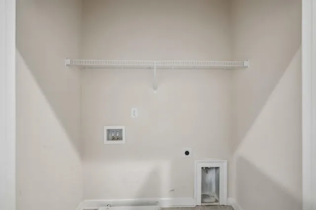 $559,000 | 2028 Holtz Lane, Atlanta, GA 30318