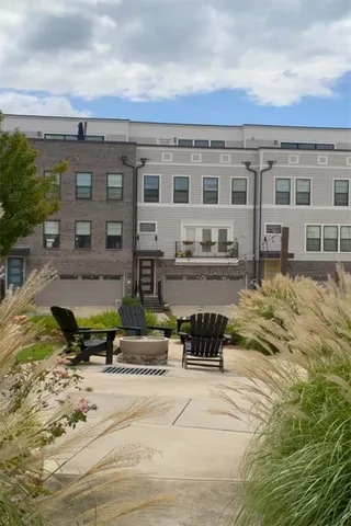 $559,000 | 2028 Holtz Lane, Atlanta, GA 30318