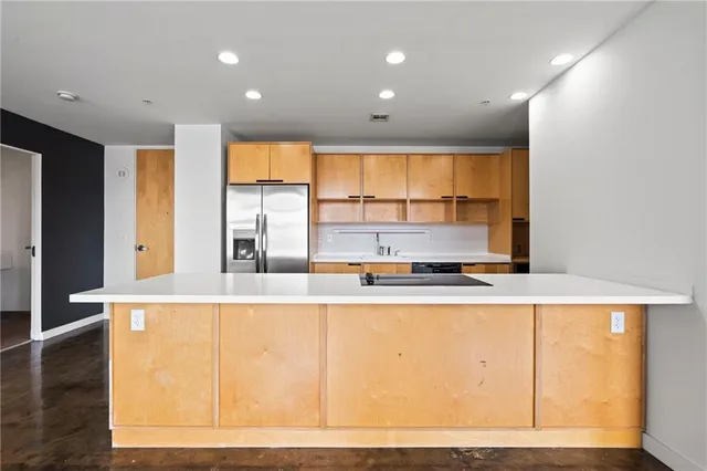 $215,000 | 21 West 10th Street, Unit 7A, Kansas City, MO 64105