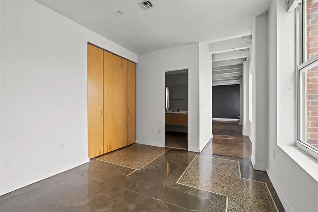 $215,000 | 21 West 10th Street, Unit 7A, Kansas City, MO 64105