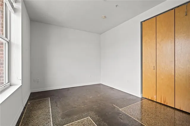 $215,000 | 21 West 10th Street, Unit 7A, Kansas City, MO 64105