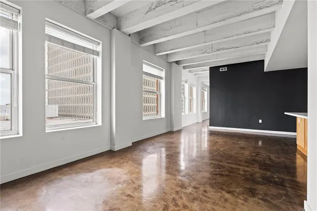 $215,000 | 21 West 10th Street, Unit 7A, Kansas City, MO 64105