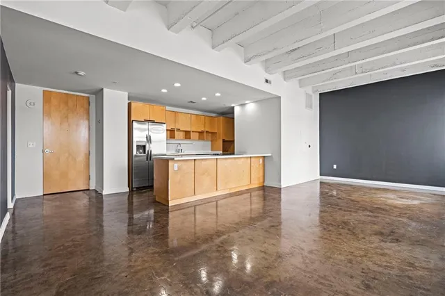 $215,000 | 21 West 10th Street, Unit 7A, Kansas City, MO 64105