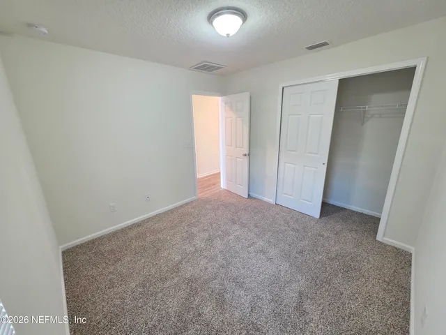 $2,200 | 3035 Lucille Lane, Middleburg, FL 32068