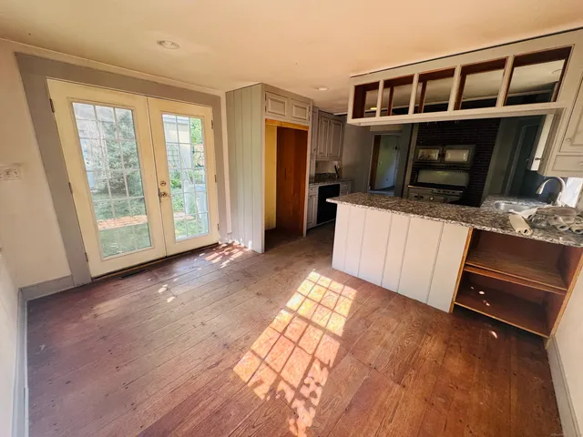 $299,900 | 9 Main Street, Hampton, CT 06247