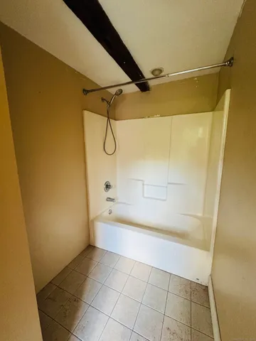 $299,900 | 9 Main Street, Hampton, CT 06247