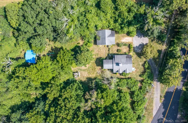 $299,900 | 9 Main Street, Hampton, CT 06247