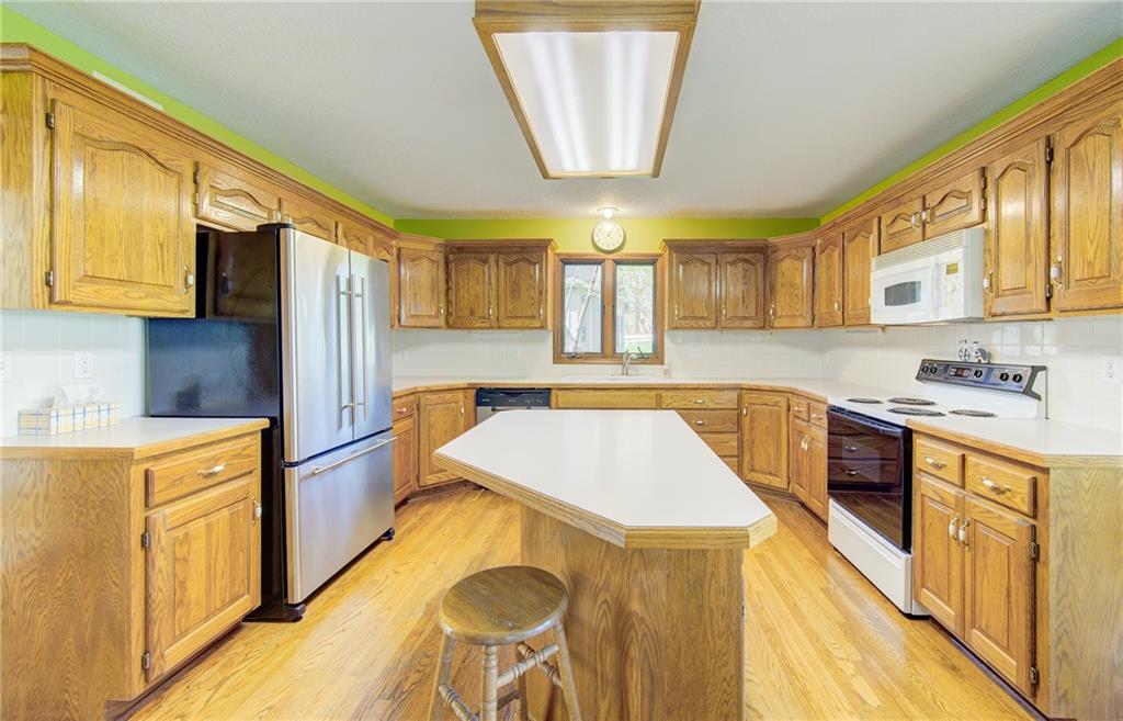 2904 Southwest 13 Street Lee's Summit, MO 64081 - Photo 11 of 45