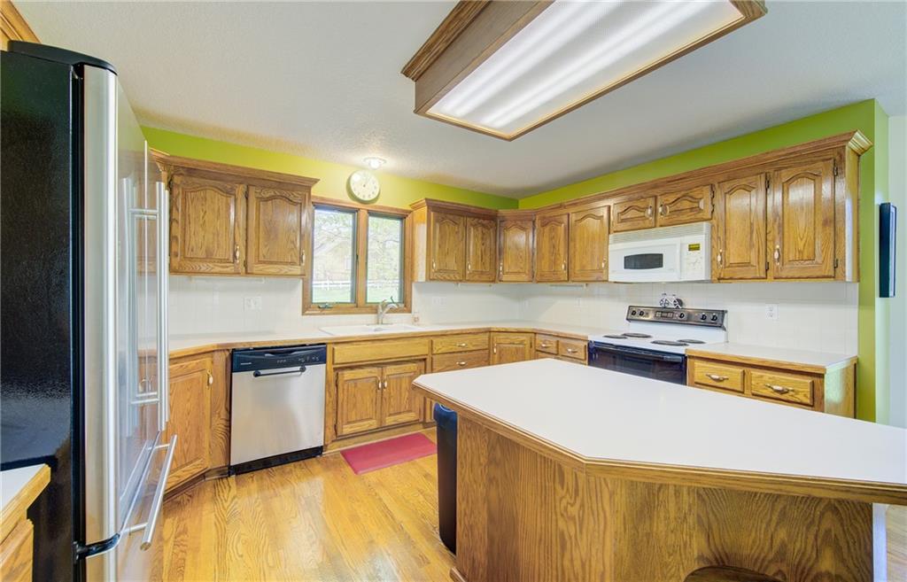 2904 Southwest 13 Street Lee's Summit, MO 64081 - Photo 12 of 45