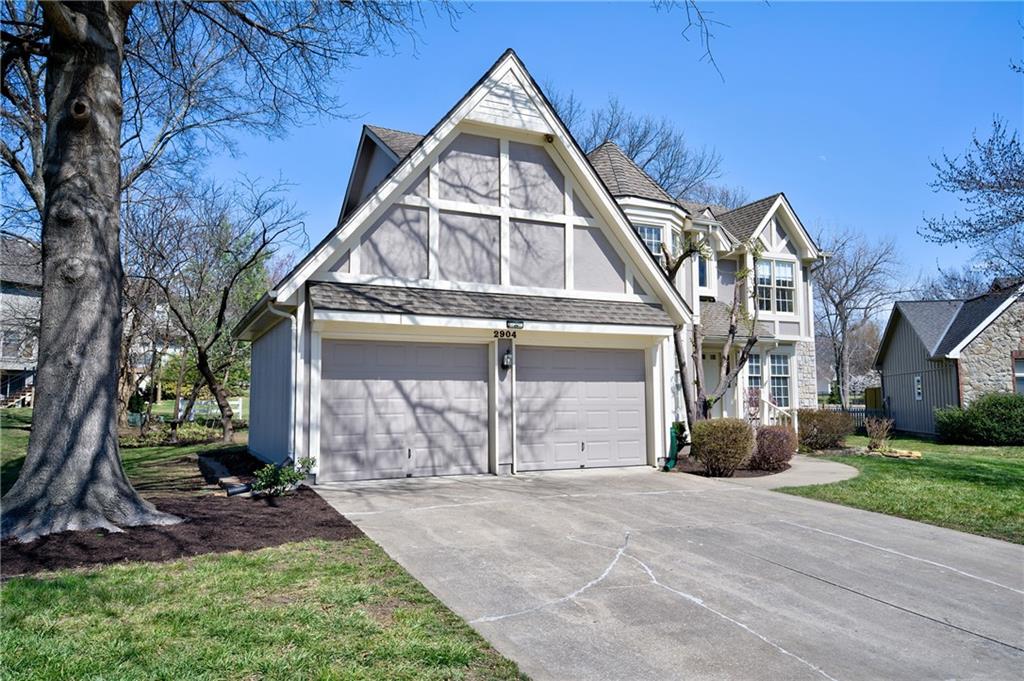 2904 Southwest 13 Street Lee's Summit, MO 64081 - Photo 4 of 45