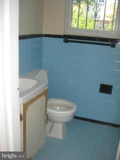 720 Rittenhouse Street Hyattsville, MD 20783 - Photo 6 of 15 Bath #2
