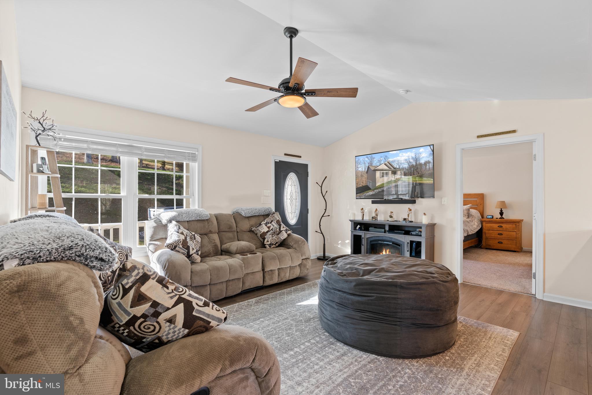 185 Downing Farm Road Front Royal, VA 22630 - Photo 5 of 42