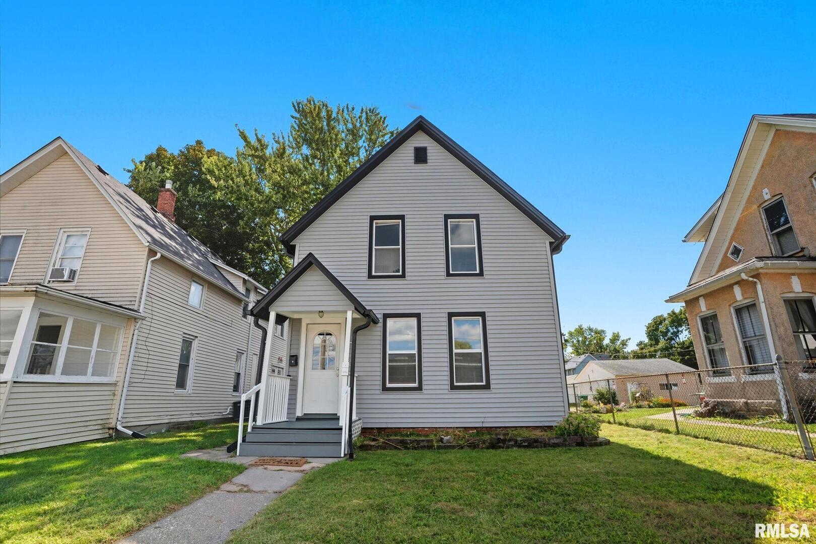 1416 17th Avenue Moline, IL 61265 - Photo 2 of 21