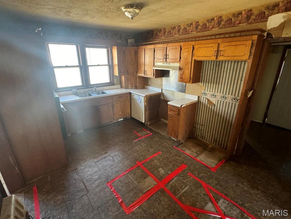 201 Pine Street Cooter, MO 63839 - Photo 5 of 21