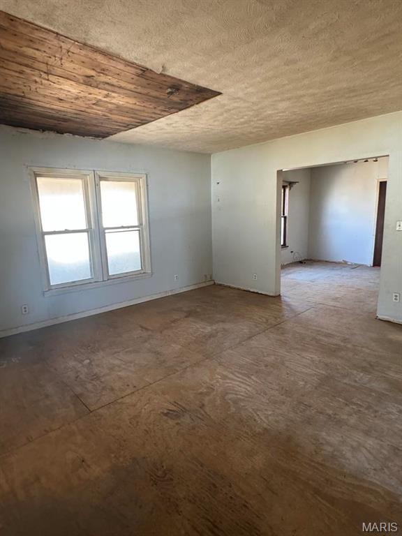 201 Pine Street Cooter, MO 63839 - Photo 7 of 21