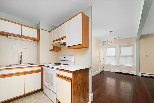 $1,700 | 146 Grove Street, Unit 2L, Providence, RI 02909