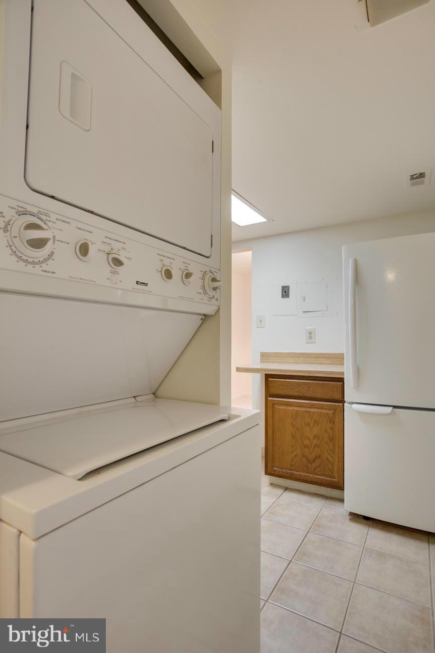 1552 Northgate Square, Unit 22B Reston, VA 20190 - Photo 8 of 21 Washer Dryer