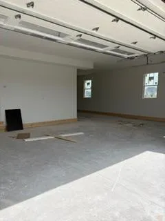 $769,990 | 490 Talbots Woods Drive, Oconomowoc, WI 53066