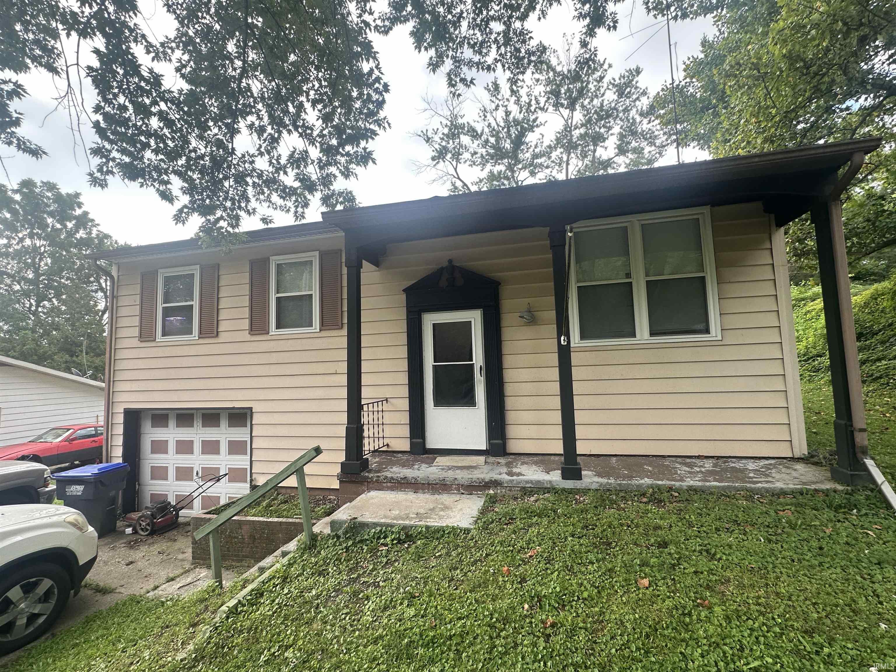 3721 West Tapp Road Bloomington, IN 47403 - Photo 1 of 14 Gallery Image 1
