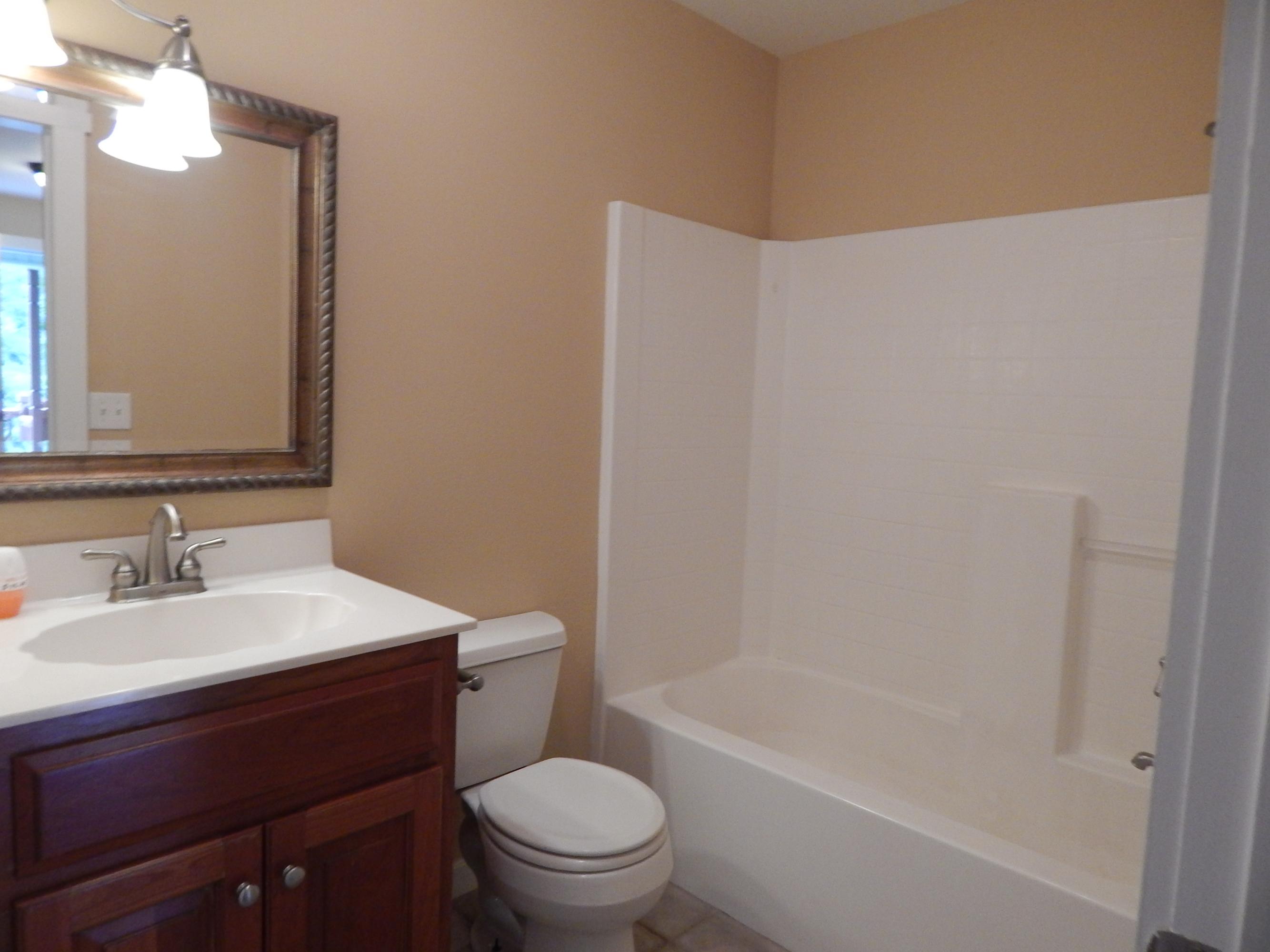 709 Cemetery Road Oliver Springs, TN 37840 - Photo 11 of 12 BA 1