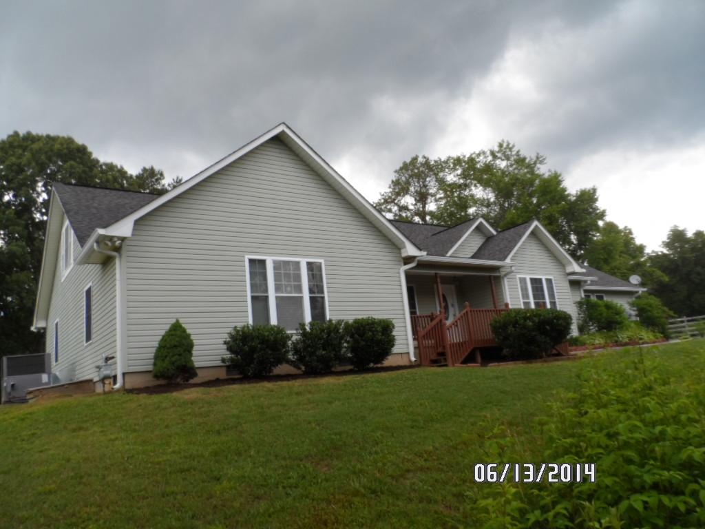 709 Cemetery Road Oliver Springs, TN 37840 - Photo 10 of 12 SAM_4473