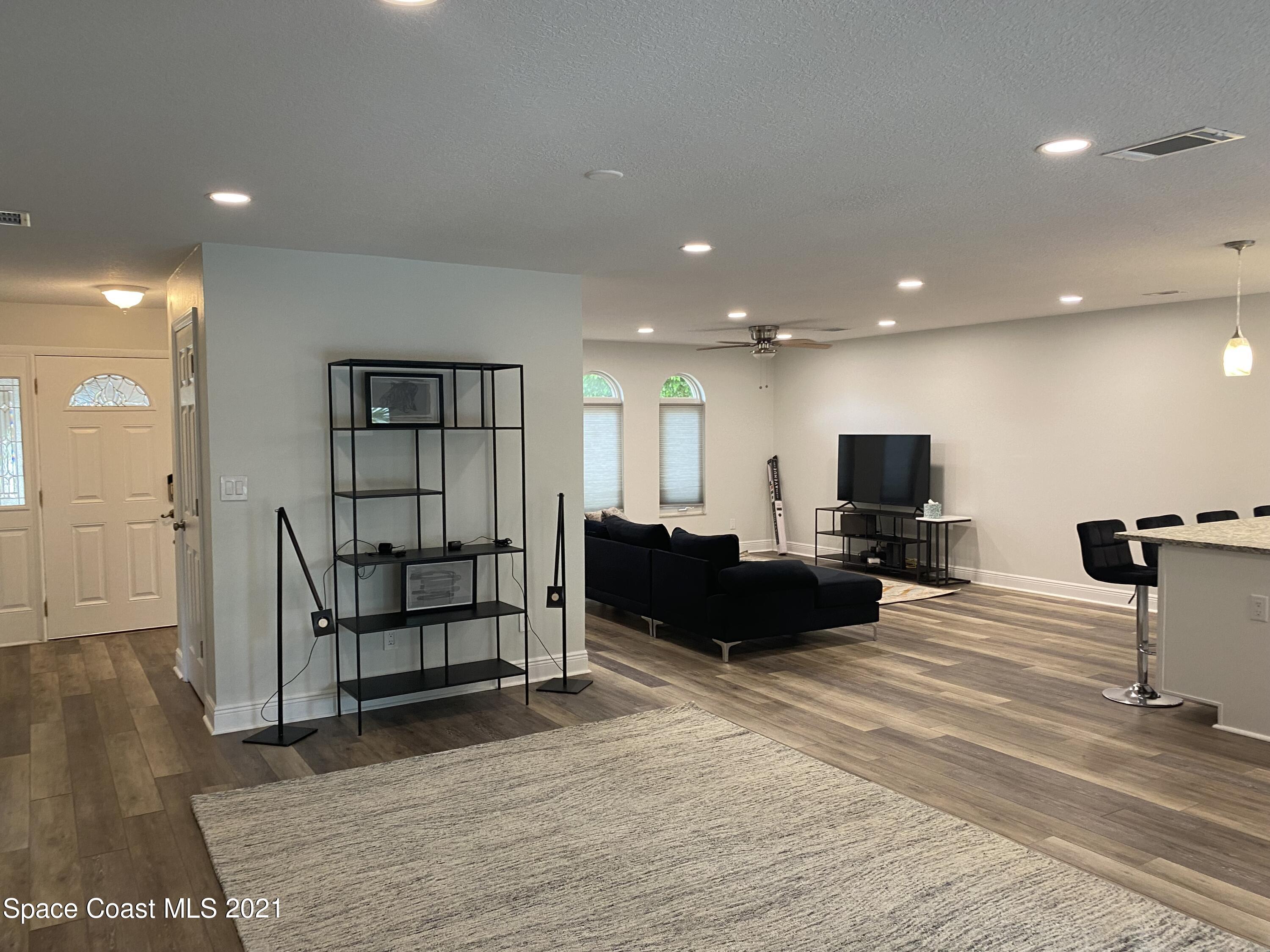 695 Bimini Road Satellite Beach, FL 32937 - Photo 5 of 27 IMG-1542
