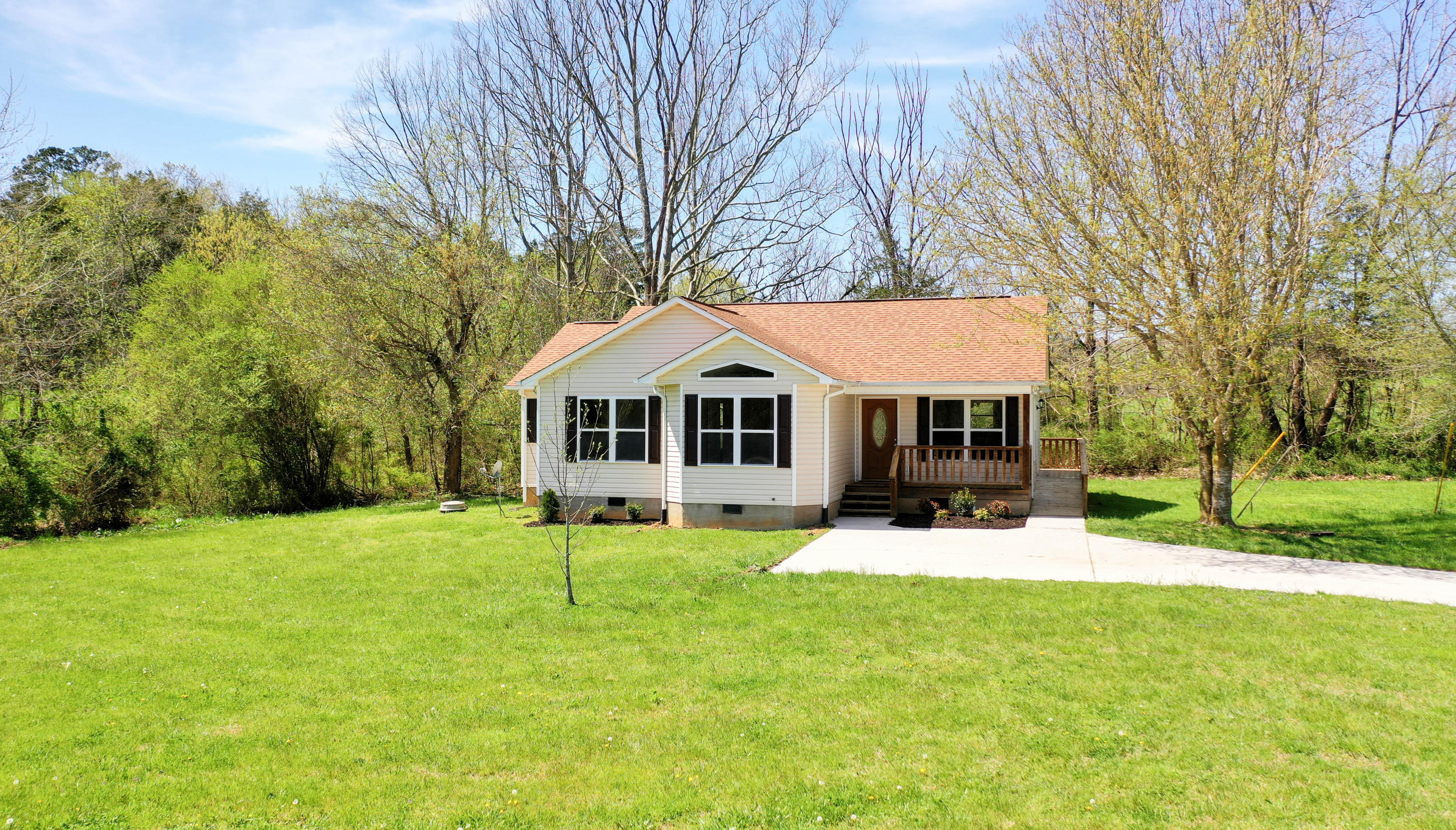 143 Meadow Breeze Road Corryton, TN 37721 - Photo 4 of 28 DJI_0140