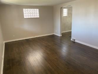 4283 Glen Lytle Road Pittsburgh, PA 15217 - Photo 5 of 14 Gallery Image 5
