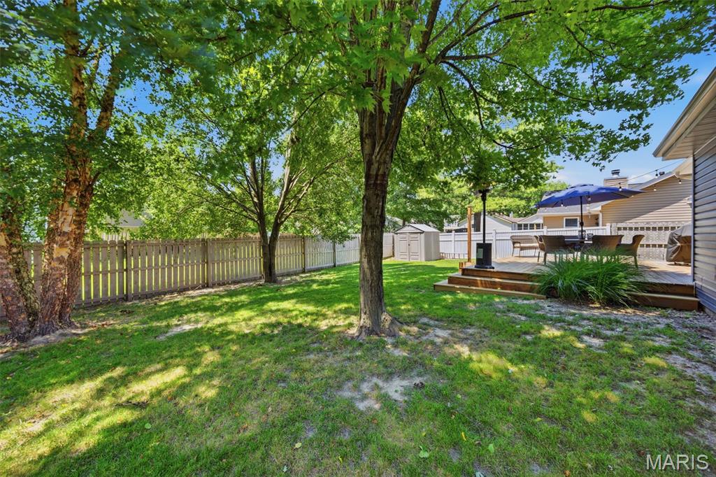 834 Spring Hill Farm Drive Ballwin, MO 63021 - Photo 4 of 29