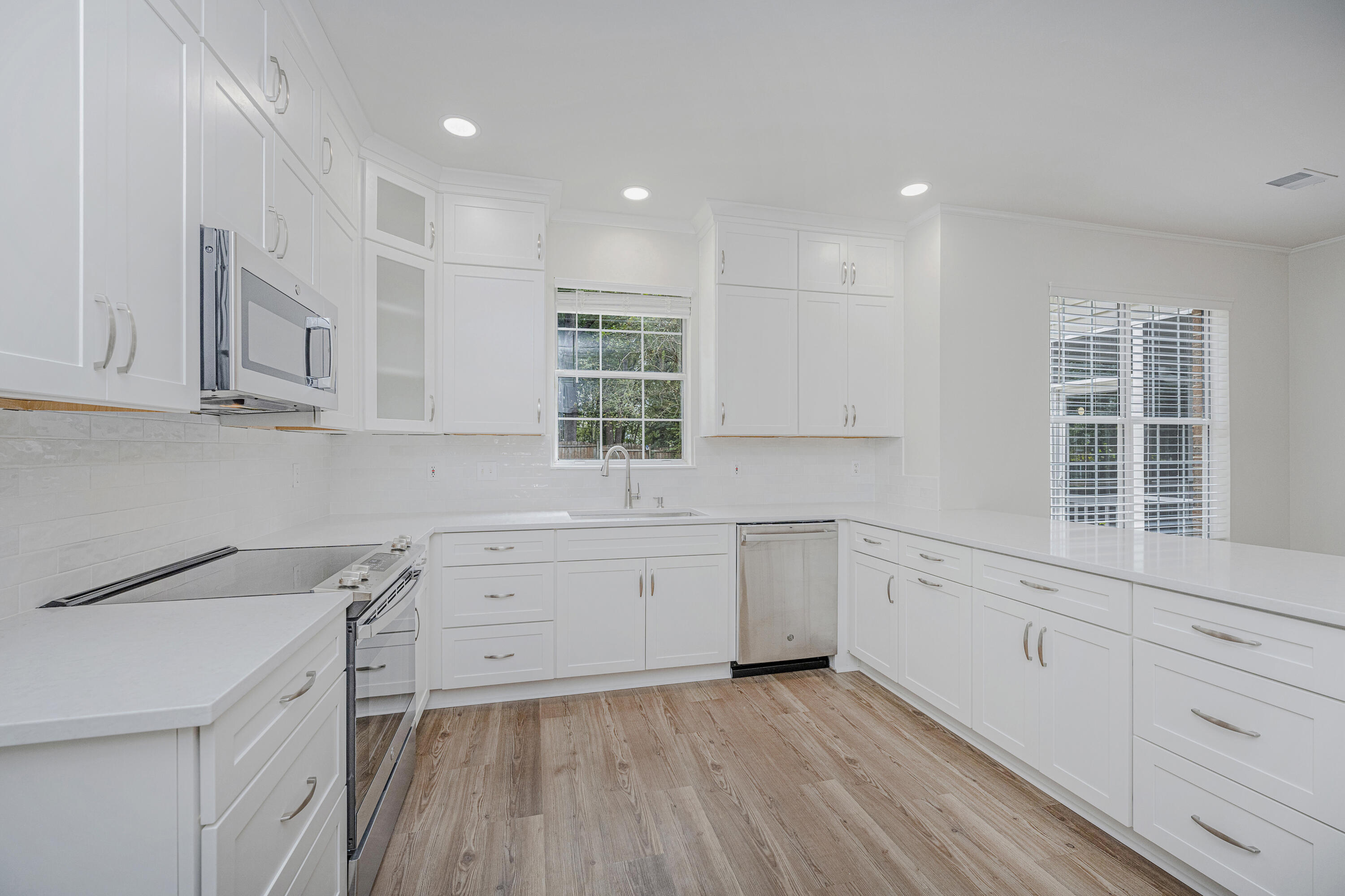 117 Old Course Road Summerville, SC 29485 - Photo 8 of 42 NEW KITCHEN