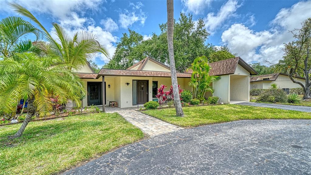 2247 Bispham Road, Unit 50 Sarasota, FL 34231 - Photo 38 of 38 Gallery Image 38