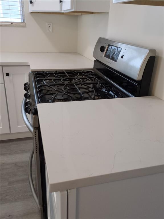 7 Georgetown Lane Brooklyn, NY 11234 - Photo 10 of 32 a close view of utility room with washer and dryer